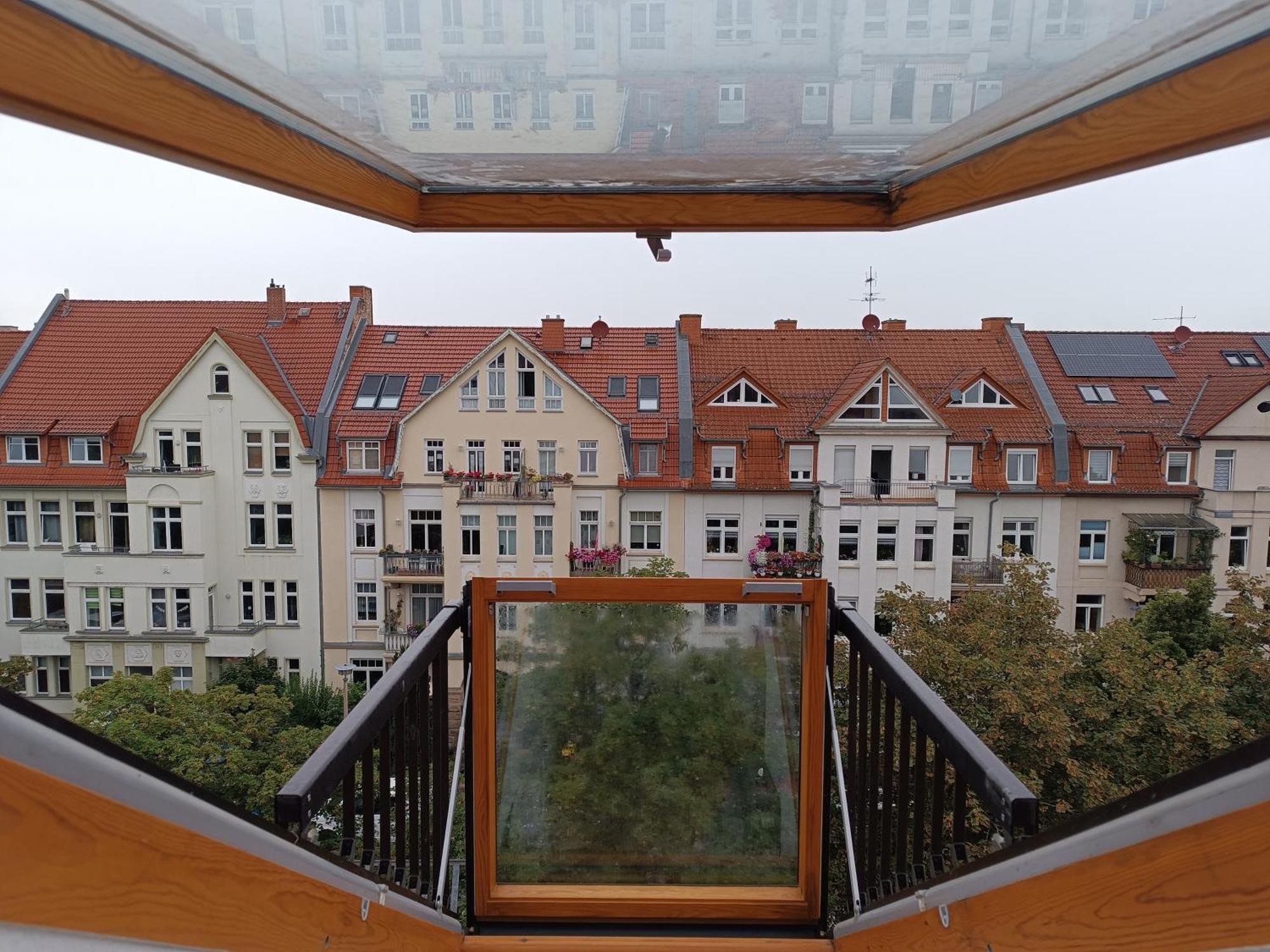 Ueber Den Daechern Von Erfurt Exterior photo